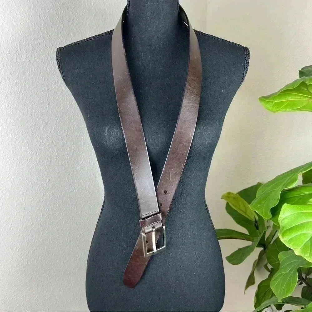Banana Republic distressed dark